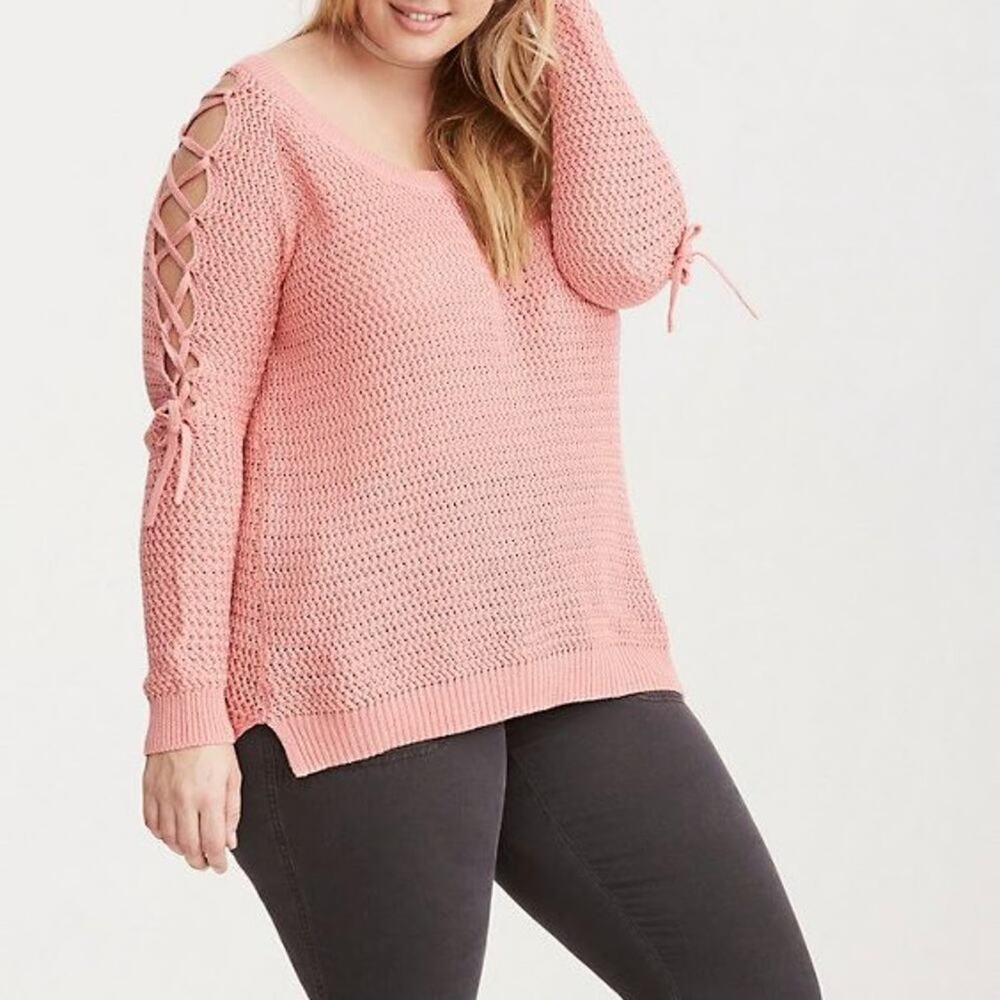 Torrid‎ Lace Up Sleeve Knit Sweater Size 2X Pink Long Sleeve Scoop Neck